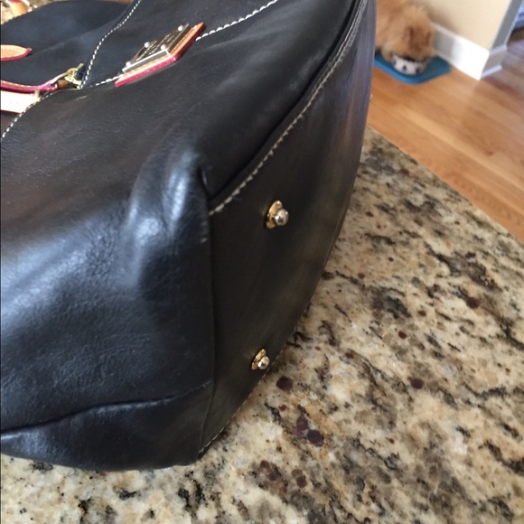 Dooney and Bourke - Picture 5 of 8